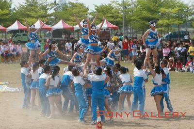 2010 NUK cheerleading 64